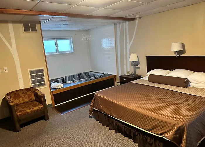 Cedar Hill Lodge